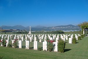 Cemetery Salerno War.jpg